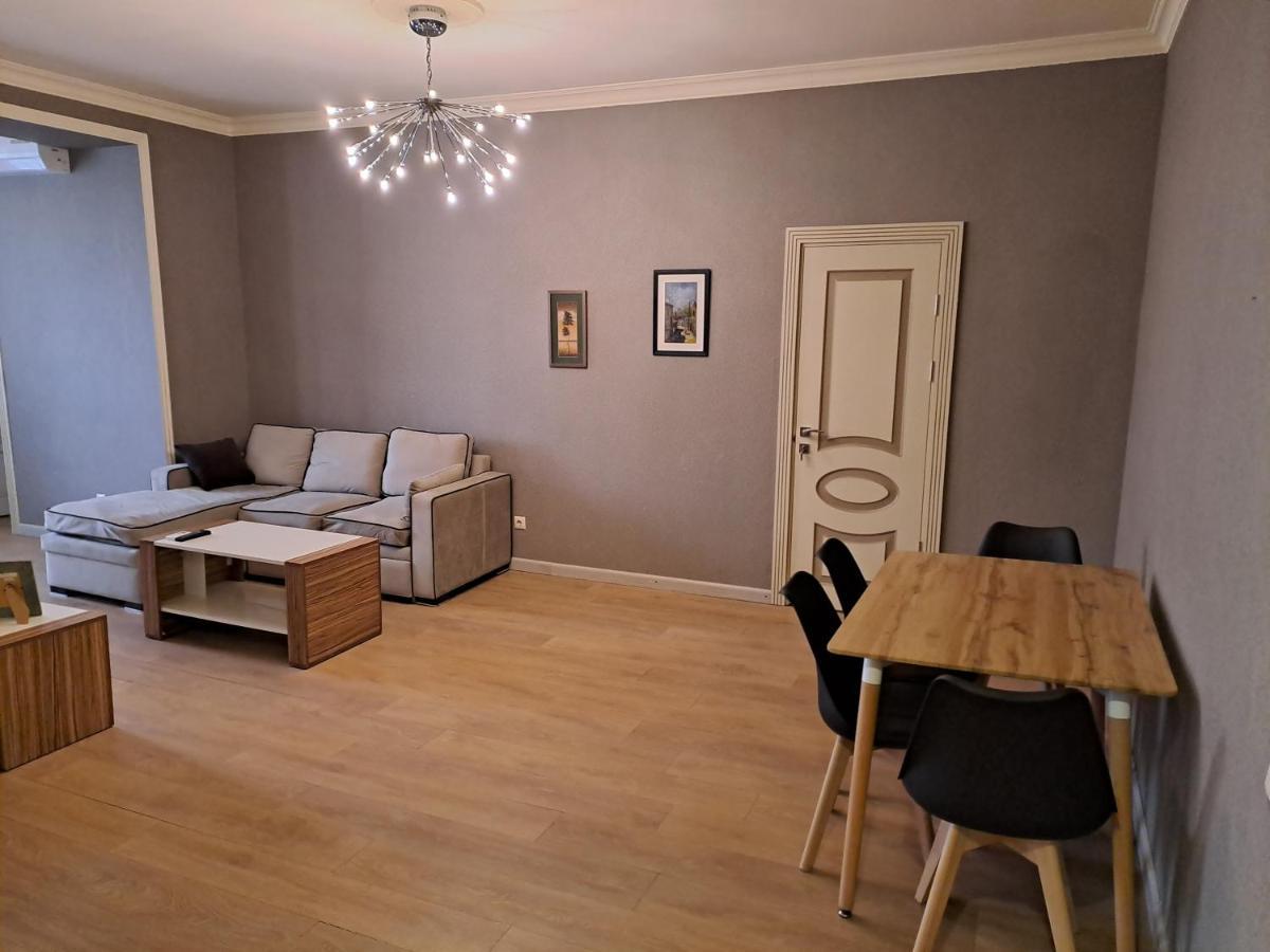 Am Apartments 3 Ереван Экстерьер фото